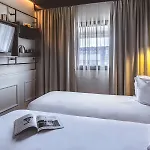 Hotel Moxy La