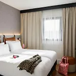 Hotel Moxy La 4*