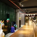 Hotel Moxy La