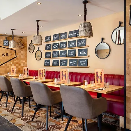 Moxy La