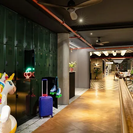 Hotel Moxy La
