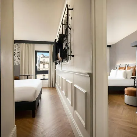 Moxy La Hotel Parigi