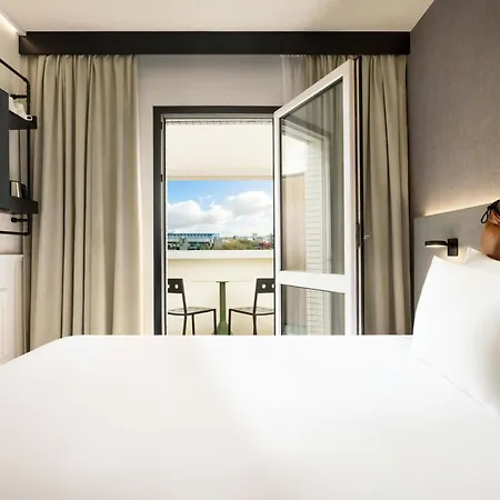 Moxy La 4* Parigi