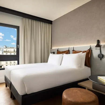 Hotel Moxy La