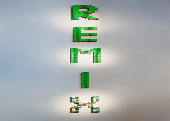 Moxy La Ξενοδοχείο 4*