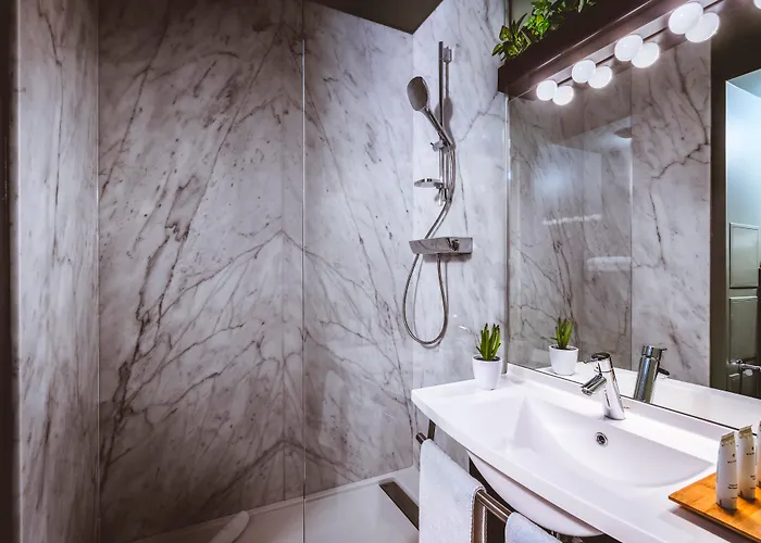 Moxy La Paris