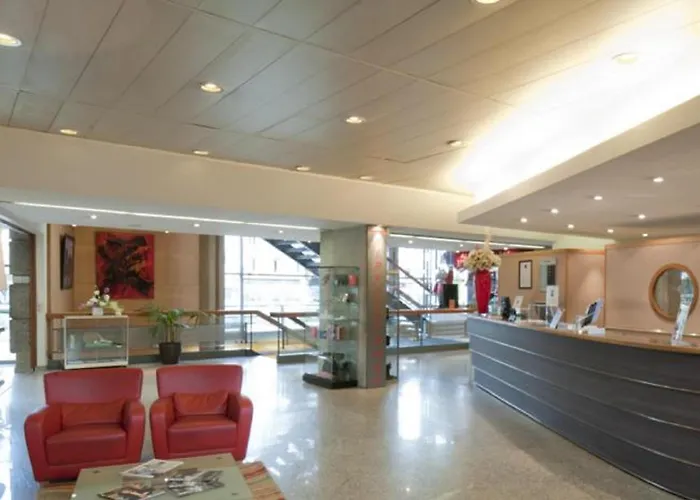 Moxy La Ξενοδοχείο