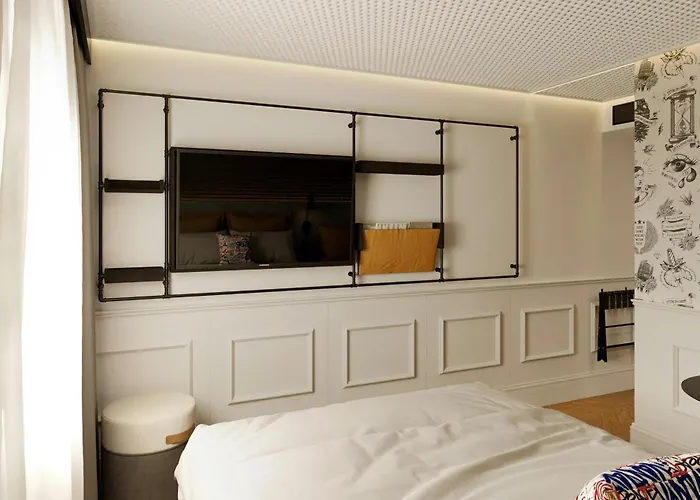 Hotel Moxy La Paris