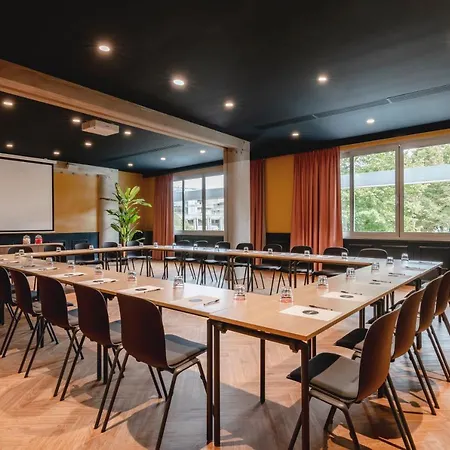 The Remix Hotel 4*