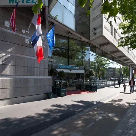 Moxy La Ξενοδοχείο 4*