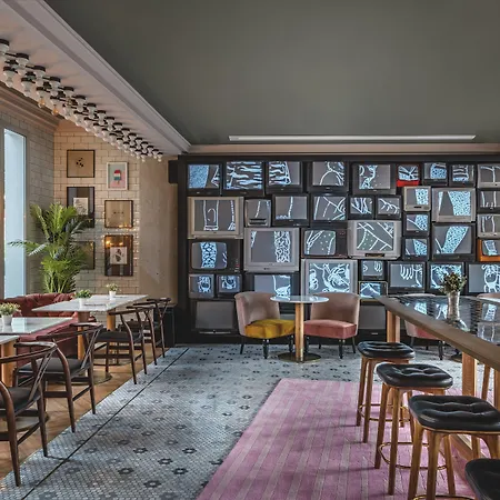 Ξενοδοχείο Moxy La