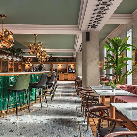 Moxy La Ξενοδοχείο