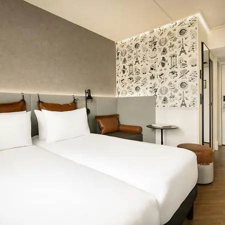 Moxy La ホテル 4*