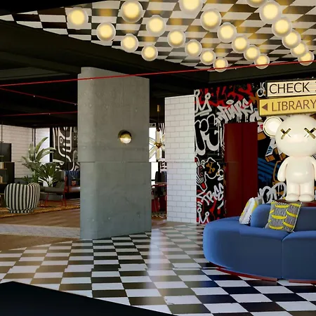 Szálloda Moxy La 4*