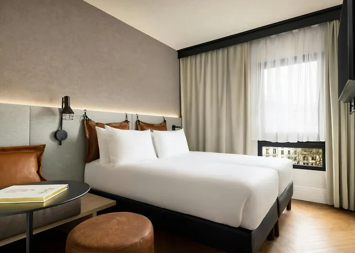 Moxy La Parijs